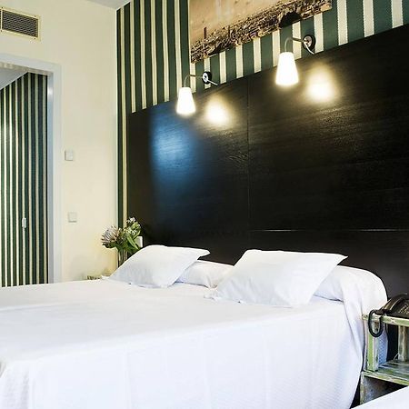 Hrc Hotel Μαδρίτη Εξωτερικό φωτογραφία
