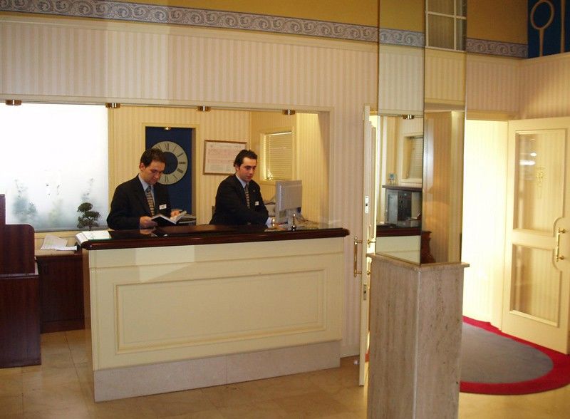 Hrc Hotel Μαδρίτη Εξωτερικό φωτογραφία
