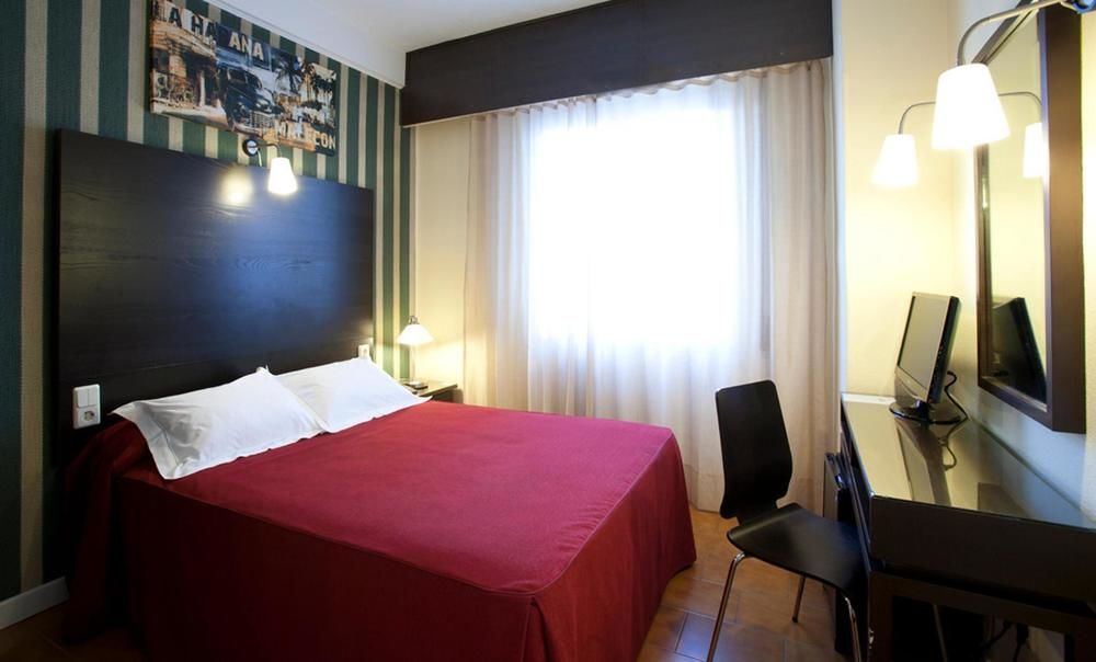 Hrc Hotel Μαδρίτη Δωμάτιο φωτογραφία
