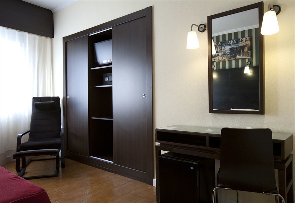 Hrc Hotel Μαδρίτη Εξωτερικό φωτογραφία
