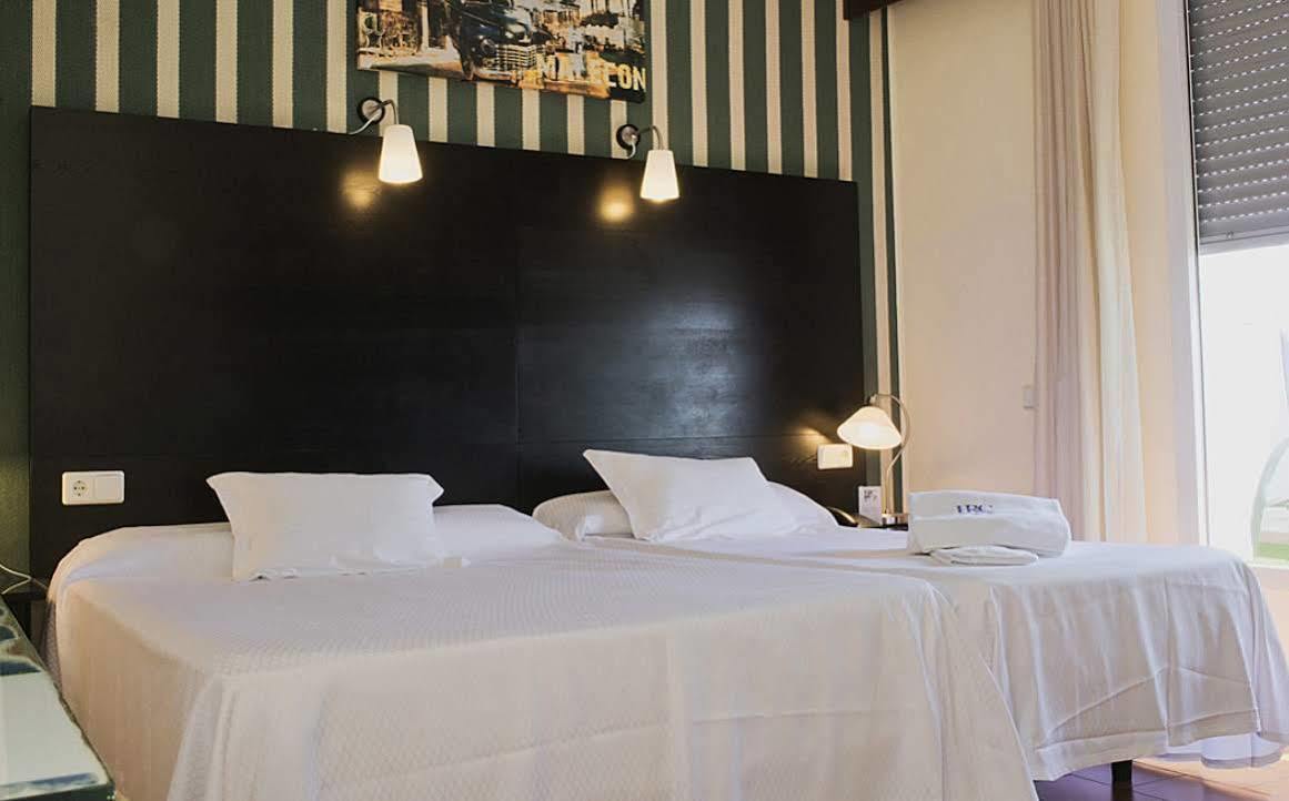 Hrc Hotel Μαδρίτη Εξωτερικό φωτογραφία